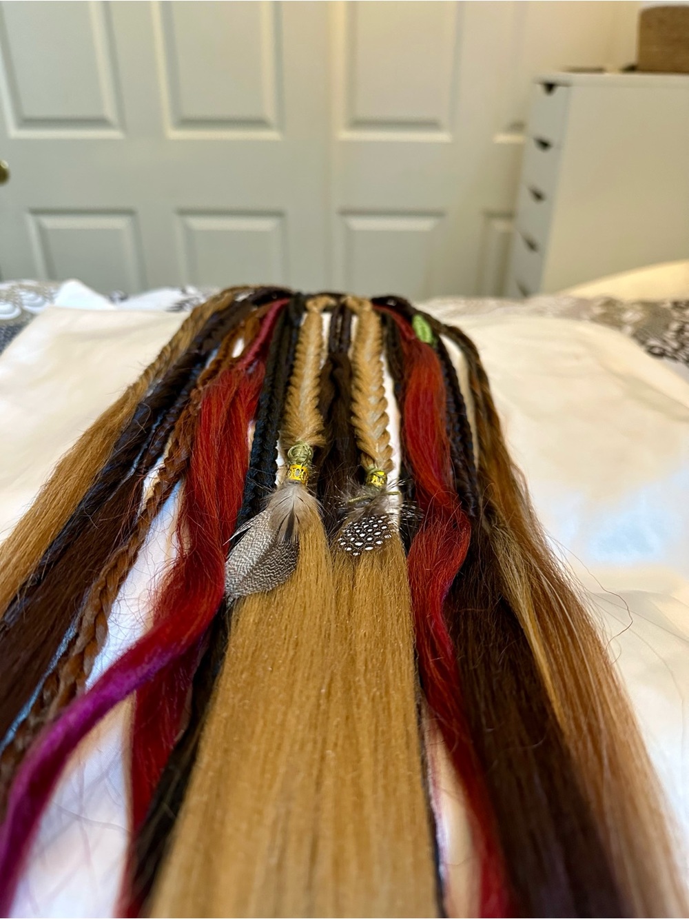 Hand-Braided Mixed Color Hair Extension Clips - Multi-Color Braids ( Stacey )🩷 - Picture 11 of 16